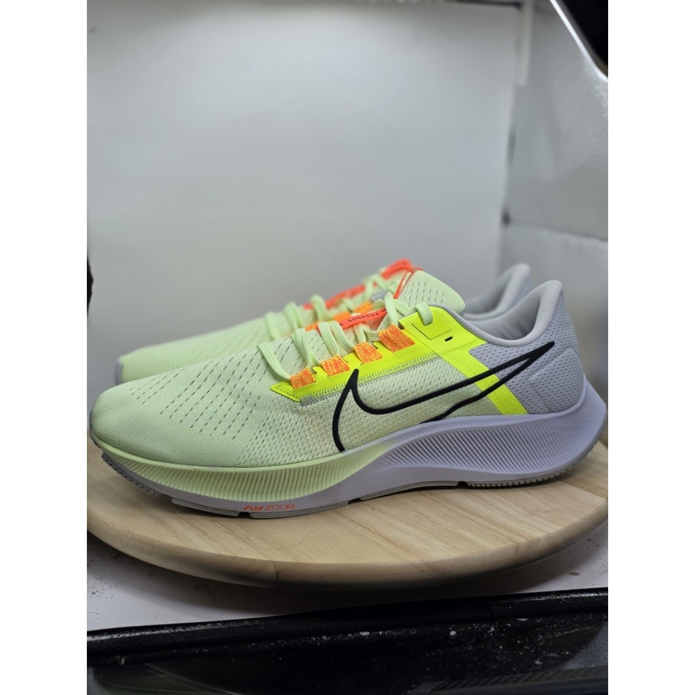 Men's 13 -Nike Air Zoom Pegasus 38 CW7356-700 Running Shoes Barely Volt Sneakers